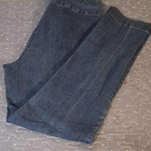 Multiples Women's Blue Pull on Jeans size 10 - Picture 1 of 5